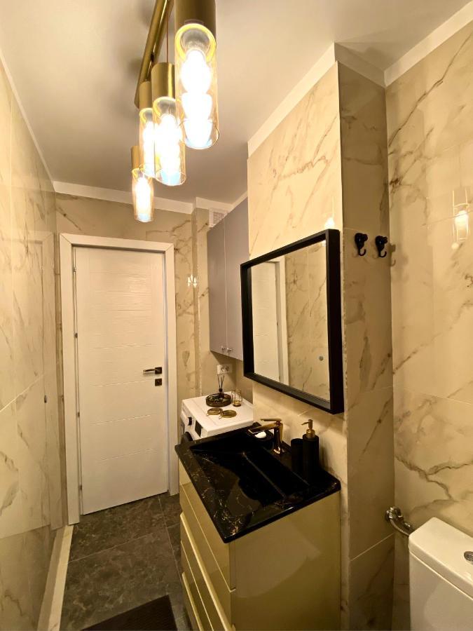 Lovely Studio In The City Center Of 布加勒斯特 外观 照片
